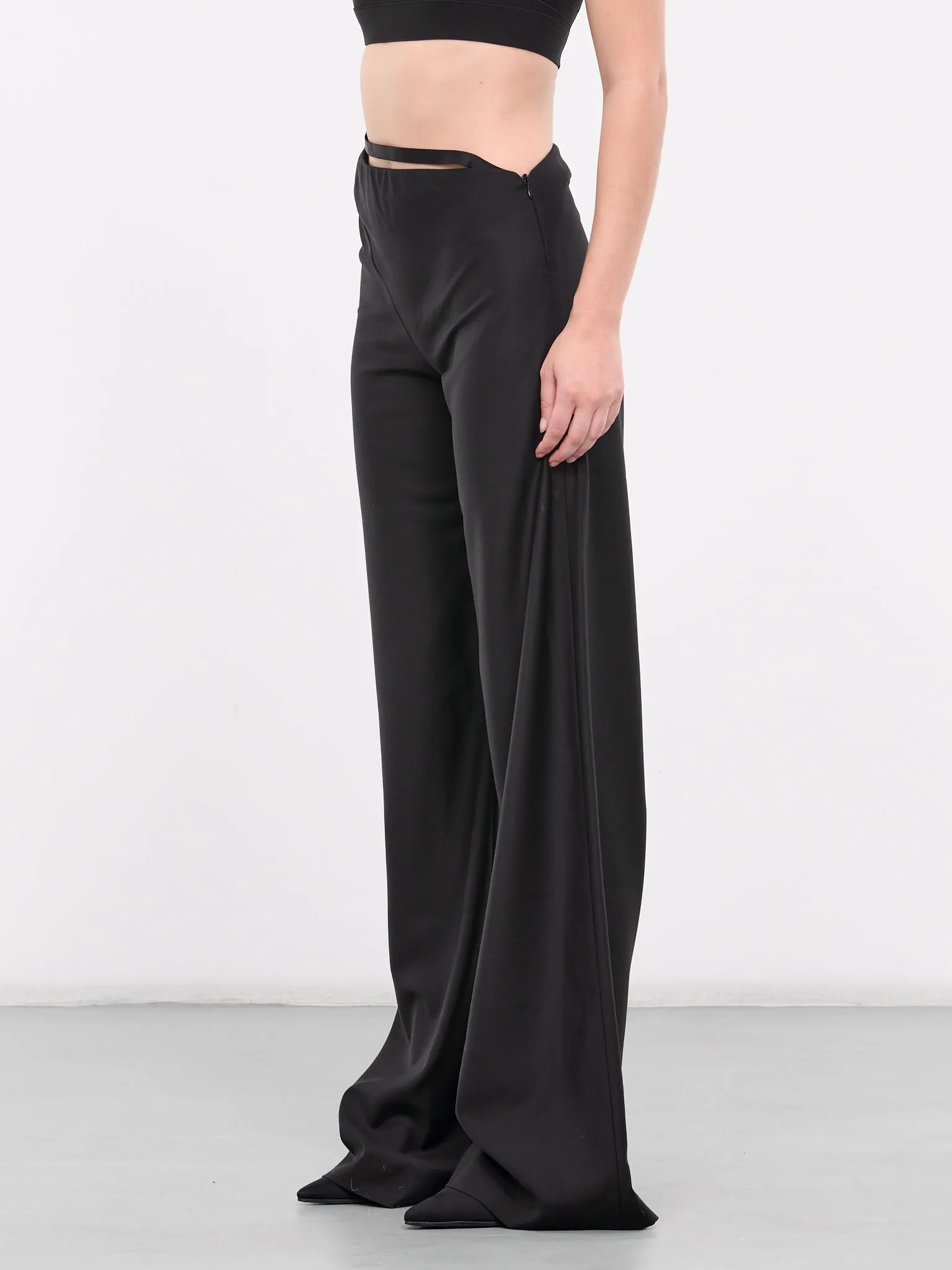 Diagonal Trousers (TR-B03-BLACK)