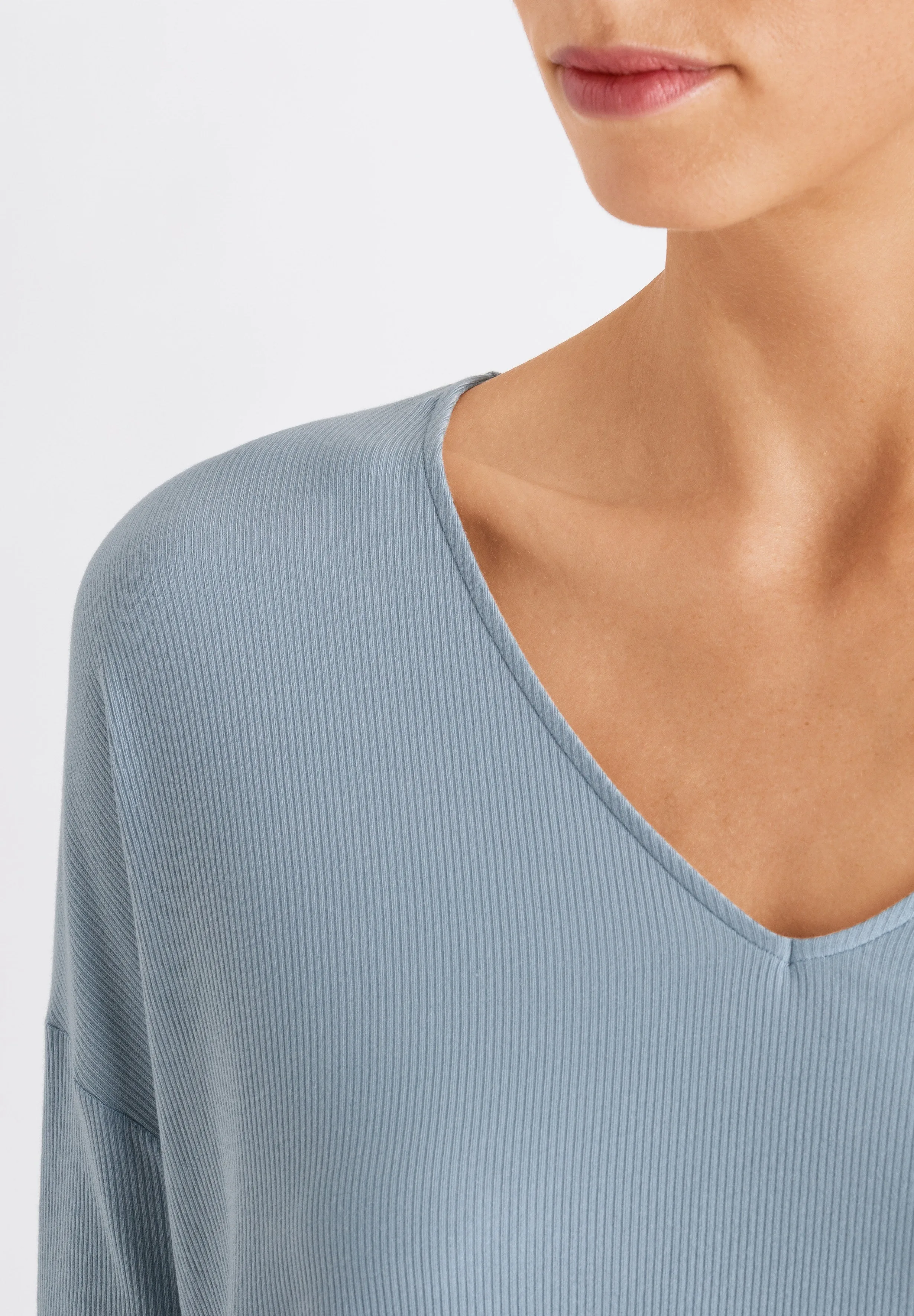 Essentials Relaxed Ribbed V-Neck Top | Aquamarine 78512-1563