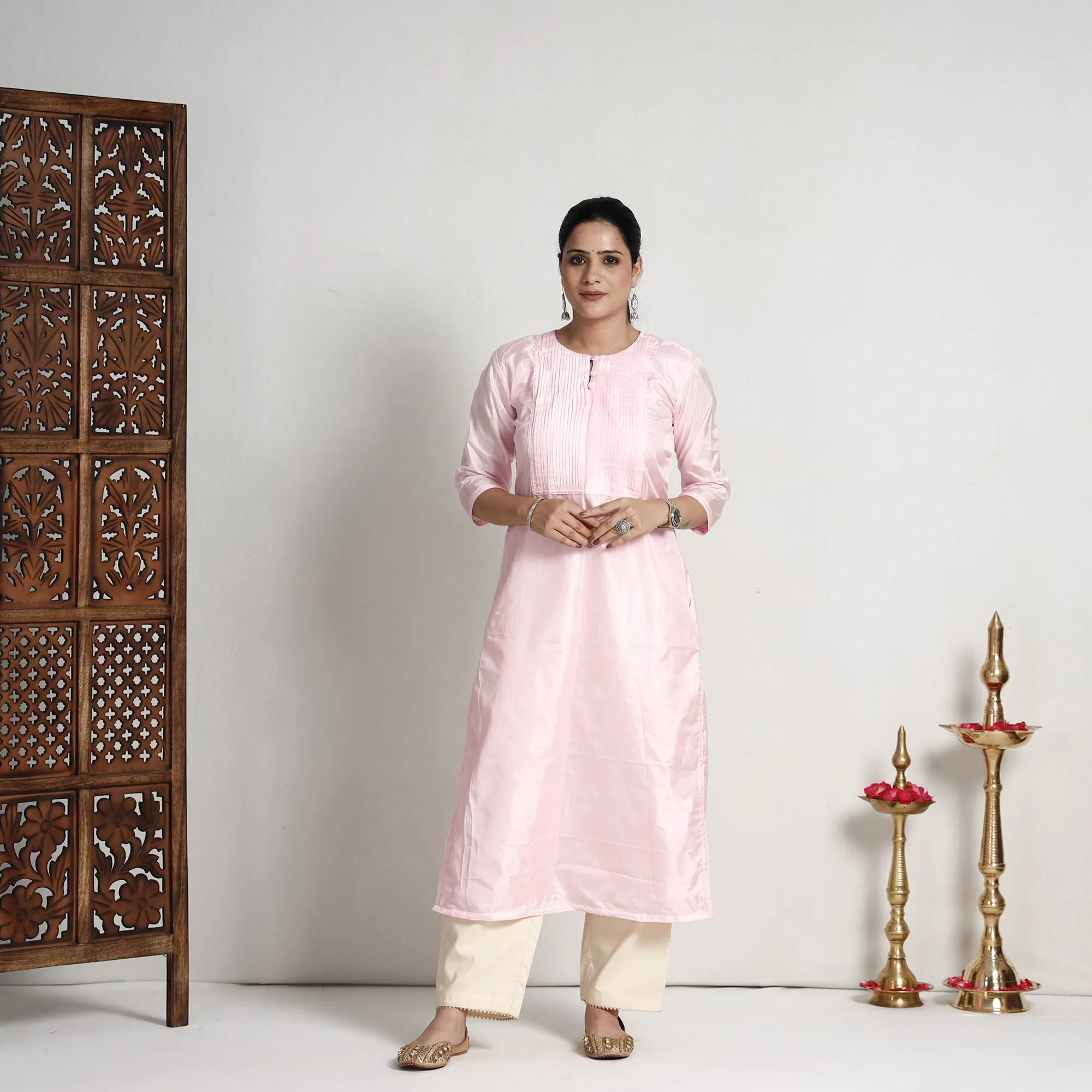 Ethnic Light Pink - Plain Pintuck Pure Silk Straight Kurta