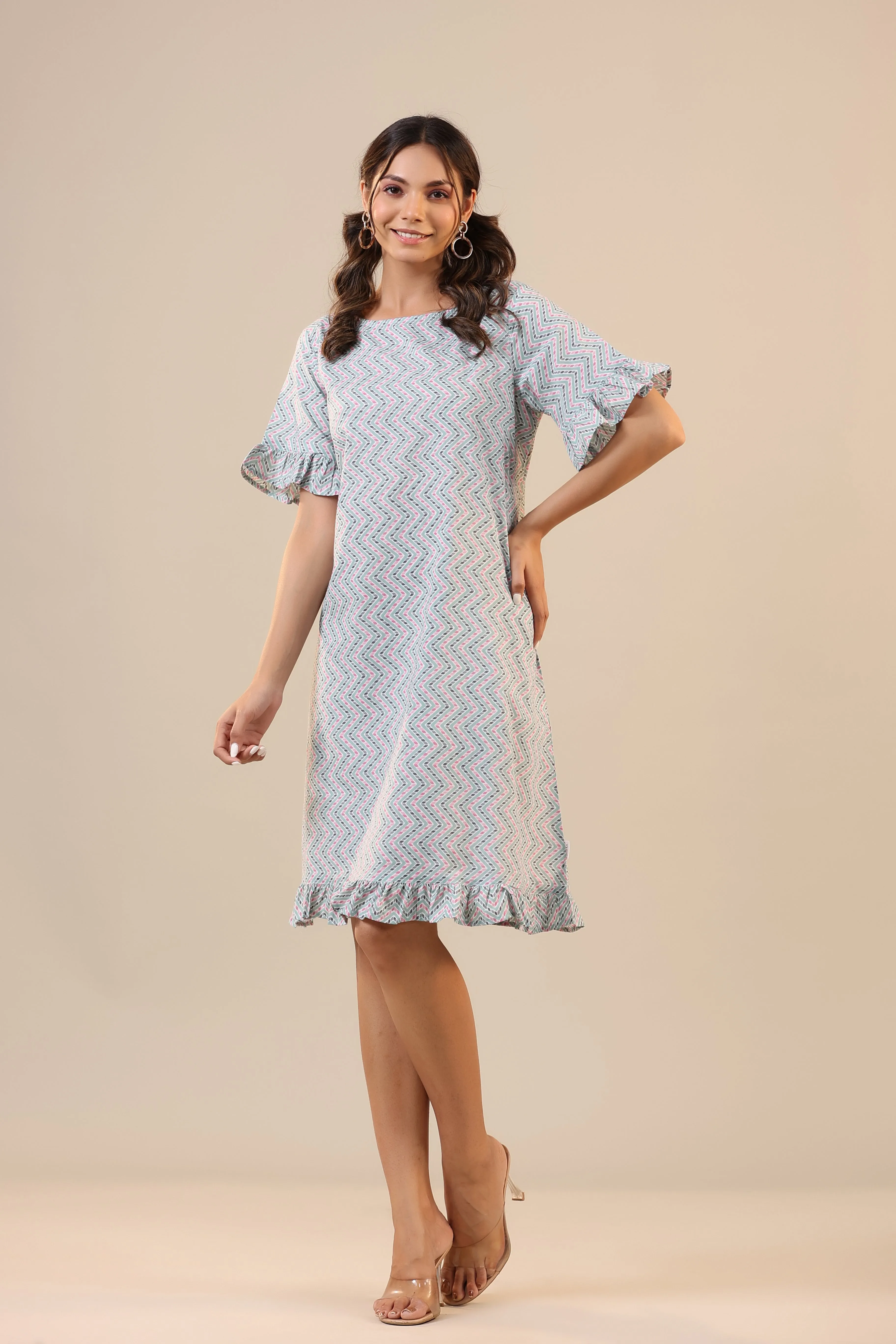 Parallel Zigazag Stripes on Light Blue T-shirt Dress