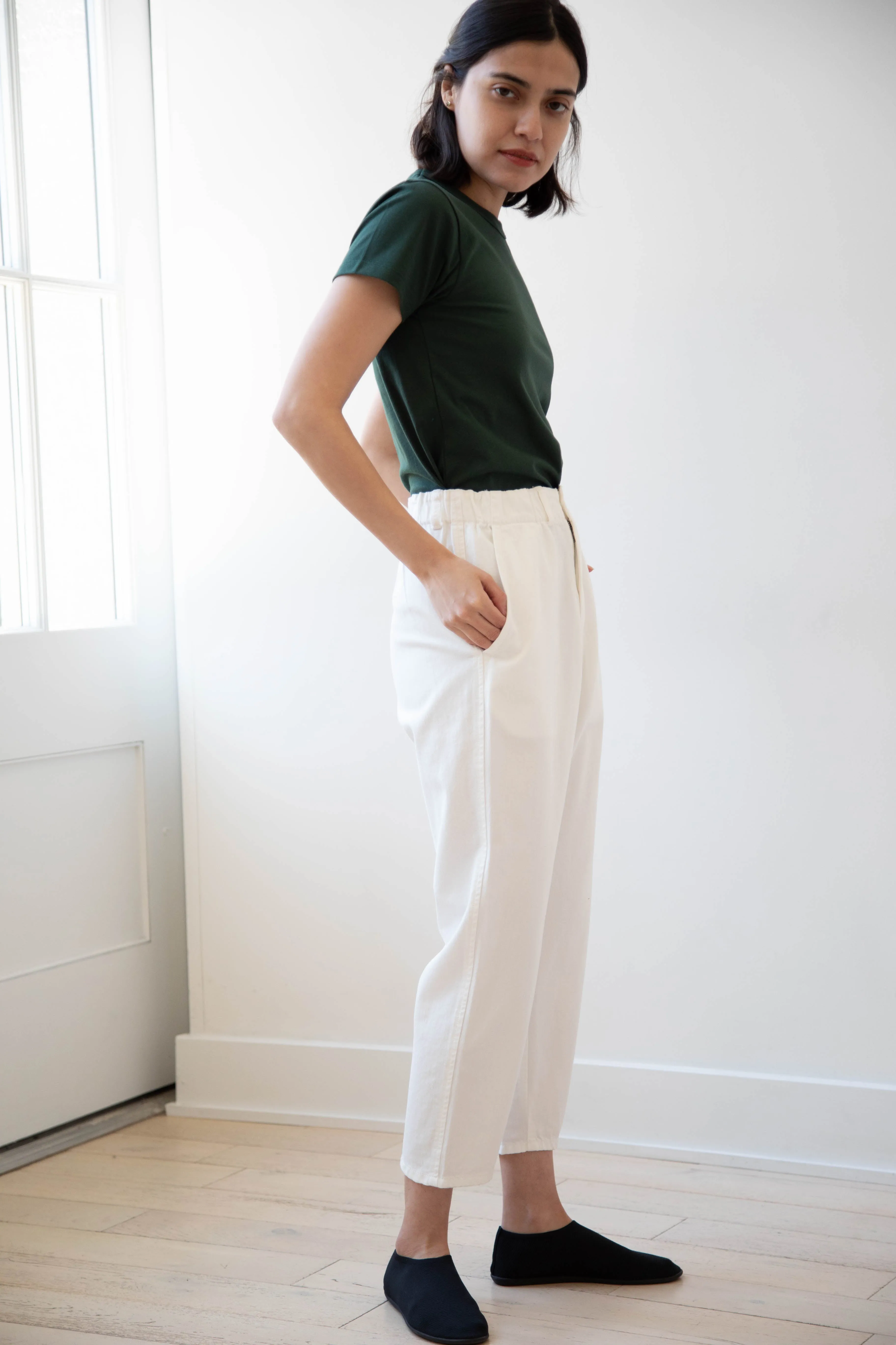 Pas de Calais | Recycled Yarn Denim Cropped Pants in White