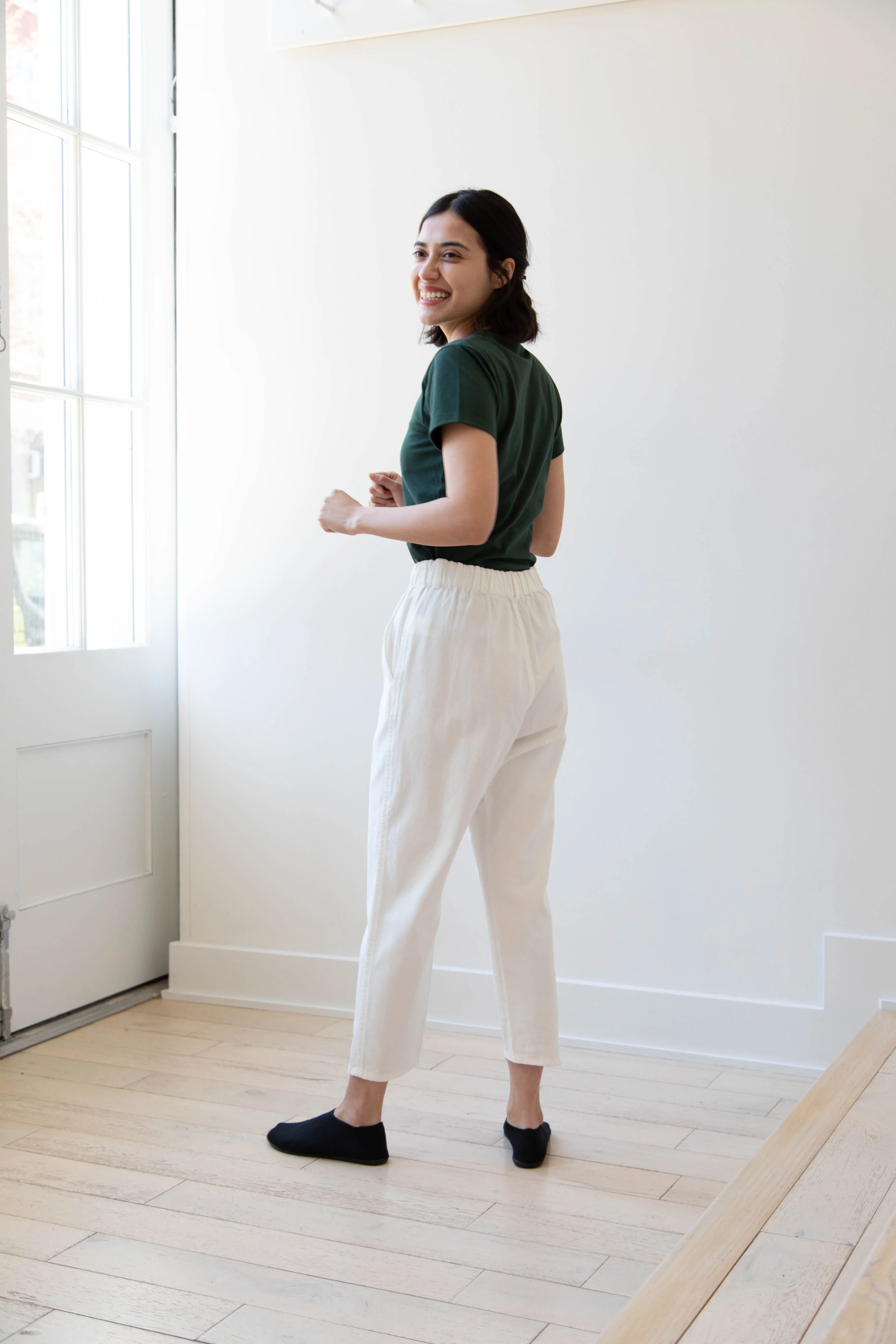 Pas de Calais | Recycled Yarn Denim Cropped Pants in White