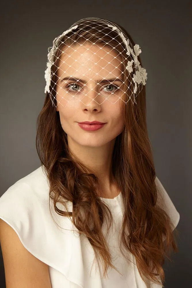 Serena: Birdcage Veil with Applique Lace