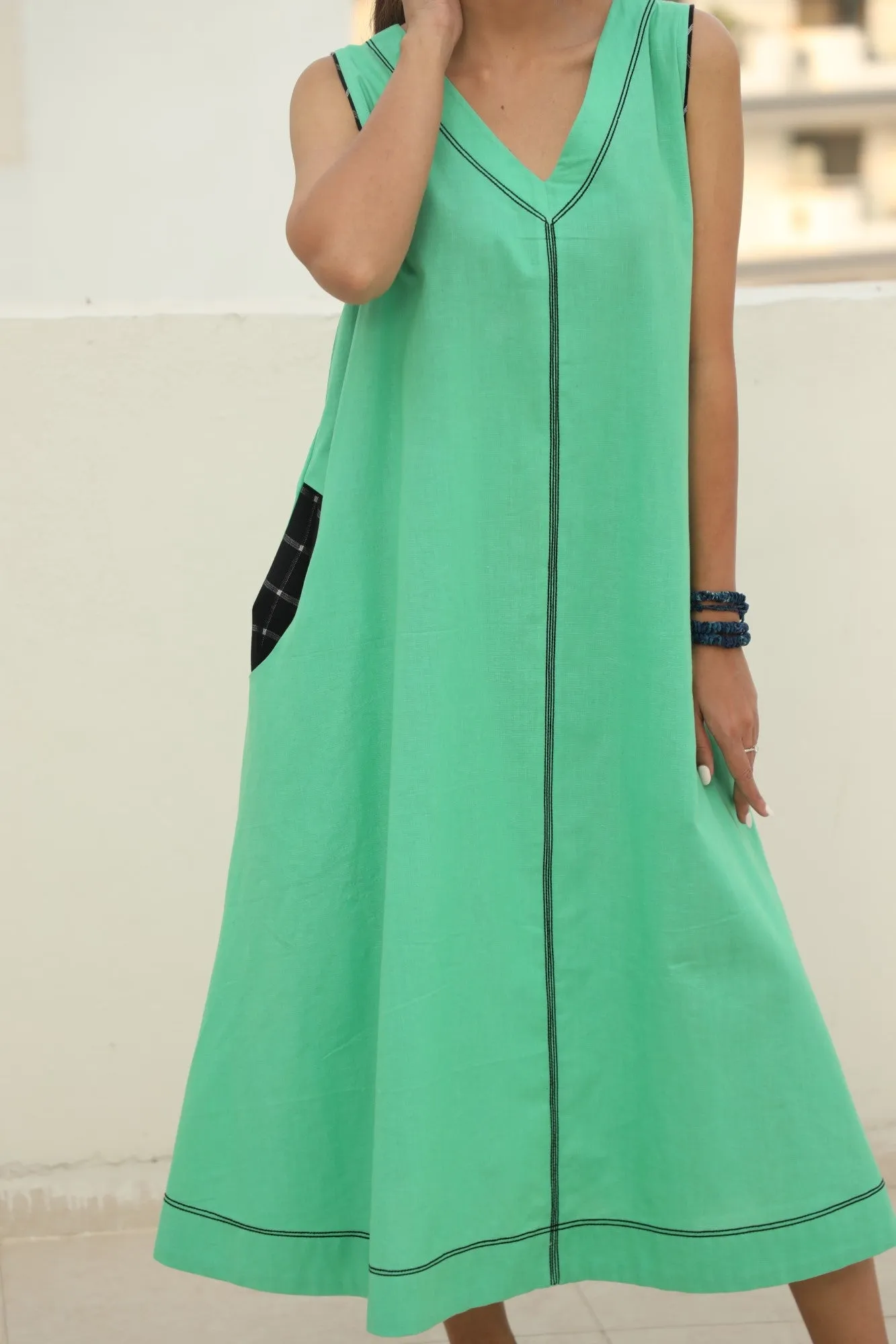 Sleeveless A-line Dress-Mint Green