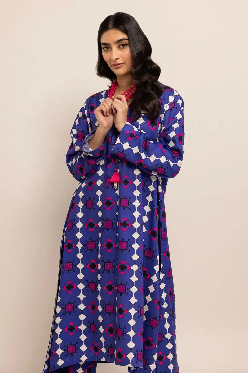 Winter Essentials 23 - Flared Kameez Eet23521